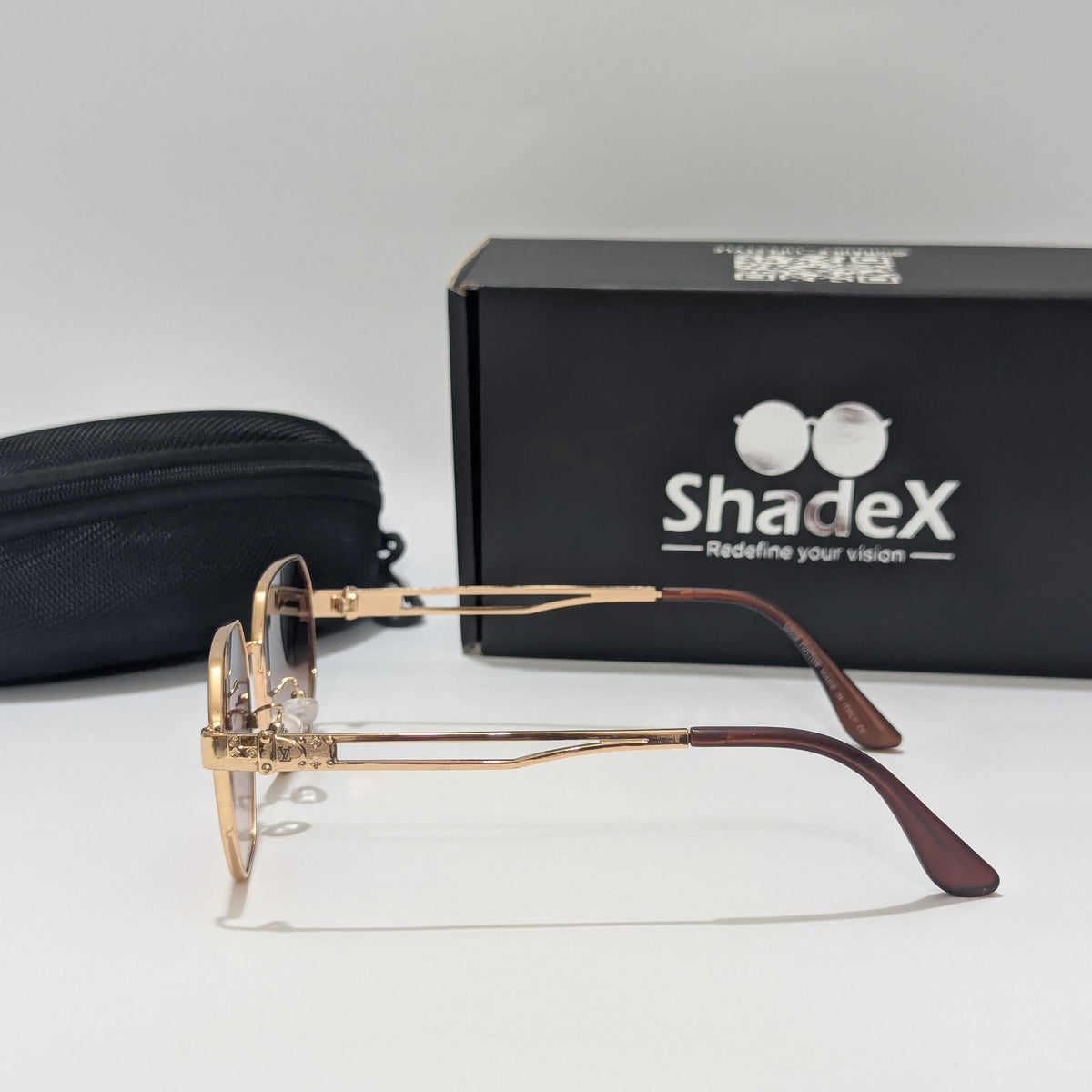 Louis Vuitton Golden Metal Brown Tint Sunglasses