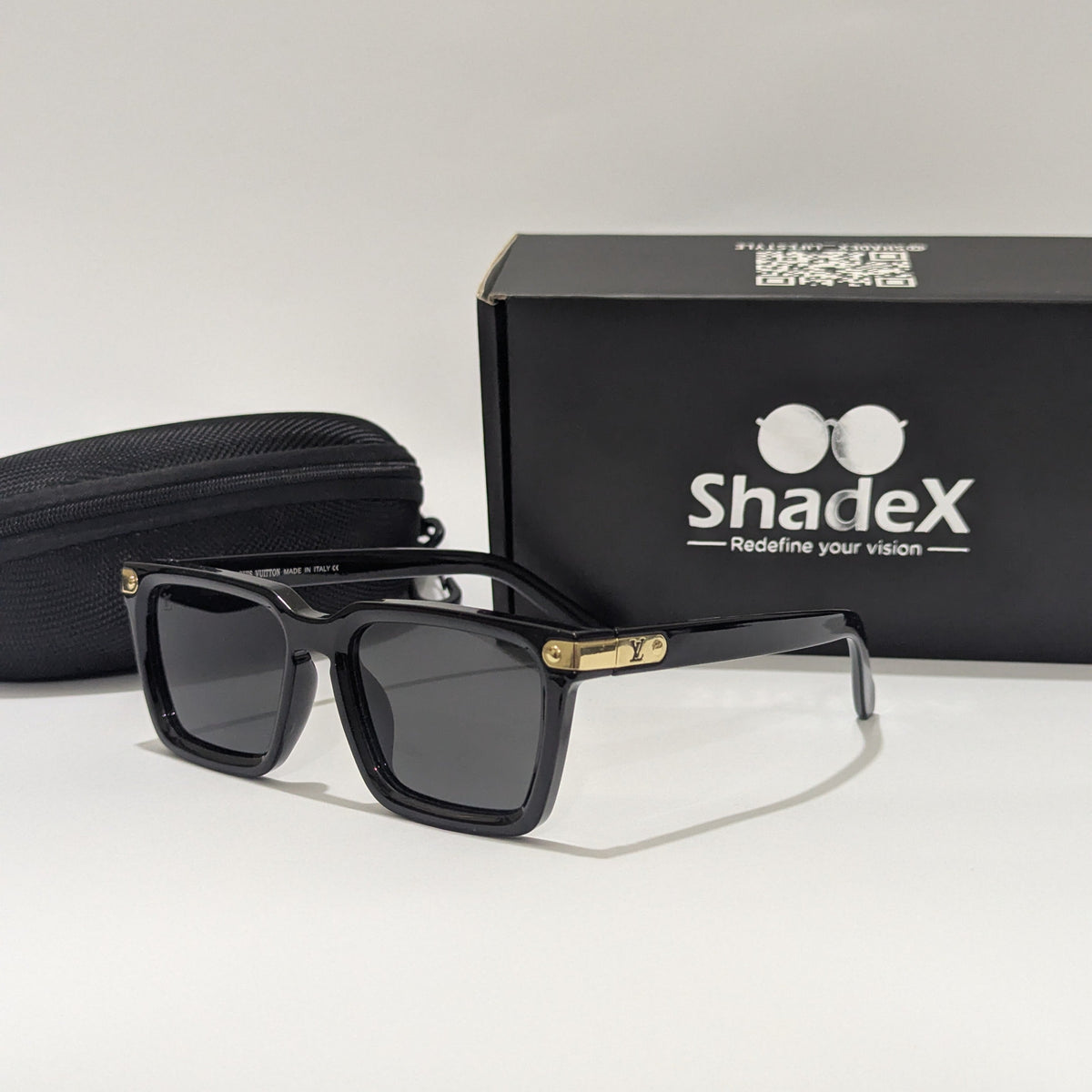 Louis Vuitton Rectangle Black Sunglasses