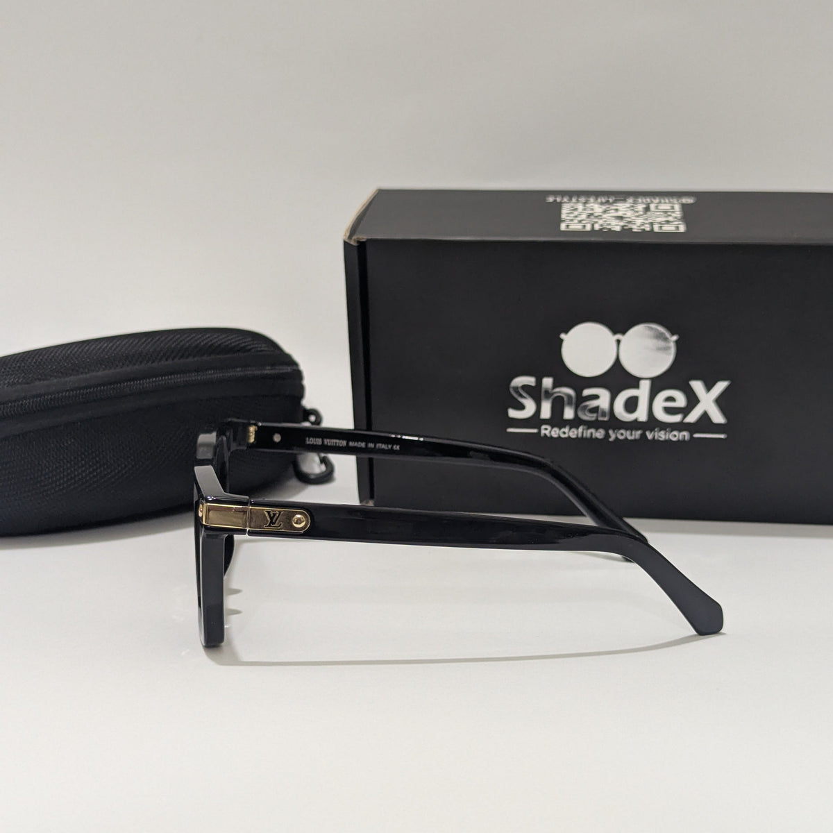 Louis Vuitton Rectangle Black Sunglasses